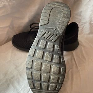 Nike. Size 8. All black.